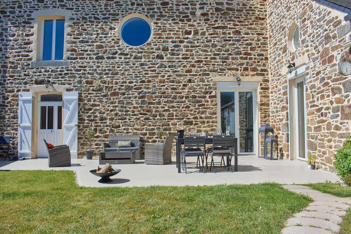 Une localisation idéale pour découvrir la côte d'Emeraude